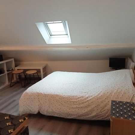 Appartement Sous Les Toits De Dinan Extérieur photo
